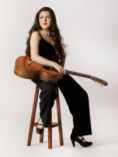 Isolde Santana I Gitarre