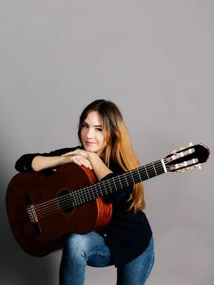 Maksim Jabločnik, Gitarre Maksim Jabločnik, Gitarre